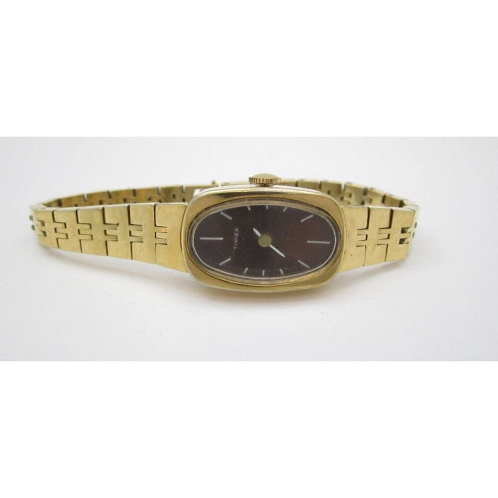 Vtg Timex Hand Wind Analog 15mm Dial Oval‎ Watch (G681)